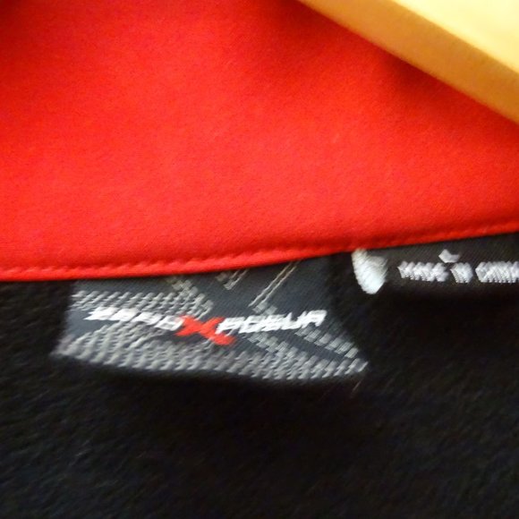 Zeroxposur Women’s Red Plush-Lined Soft Shell Jacket - Picture 3 of 7